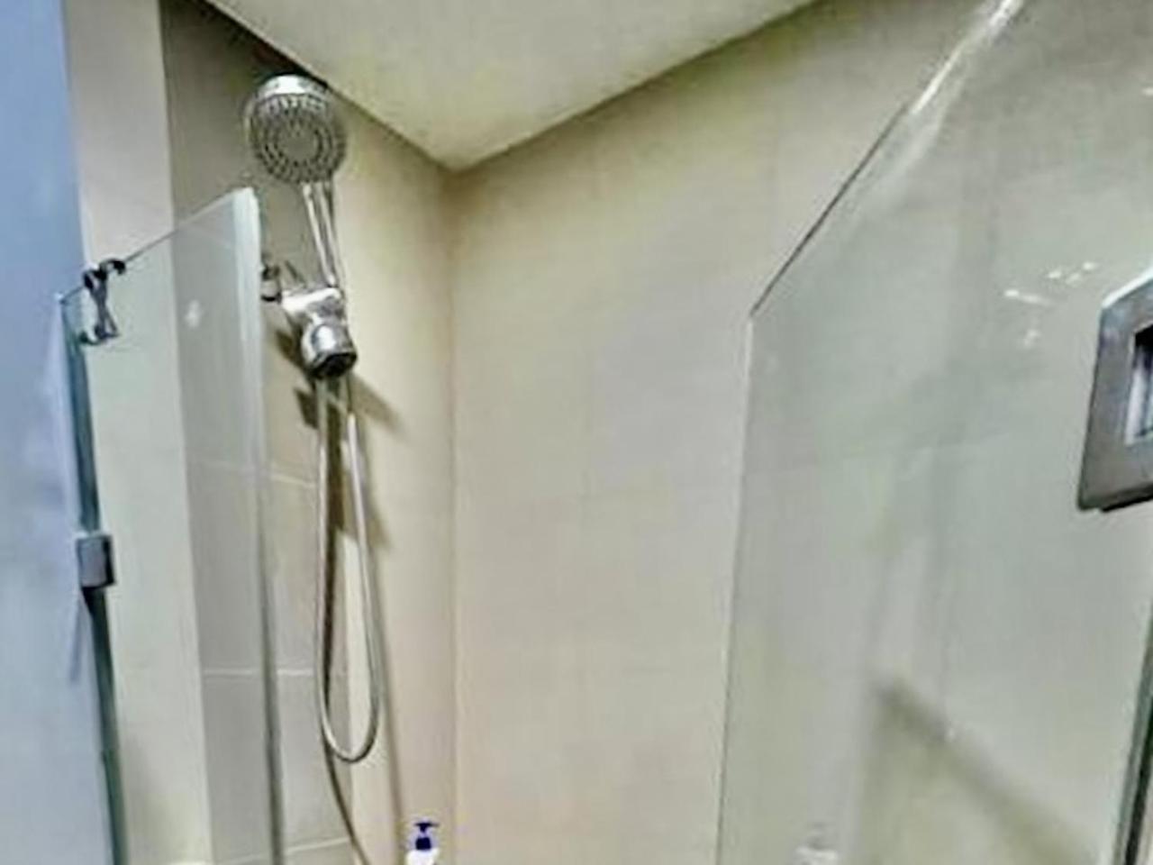 Abreeza Studio Suite 2321 - Pool, Wifi, City View, Washer, Ac, Netflix, Mall Davao Stadt Exterior foto